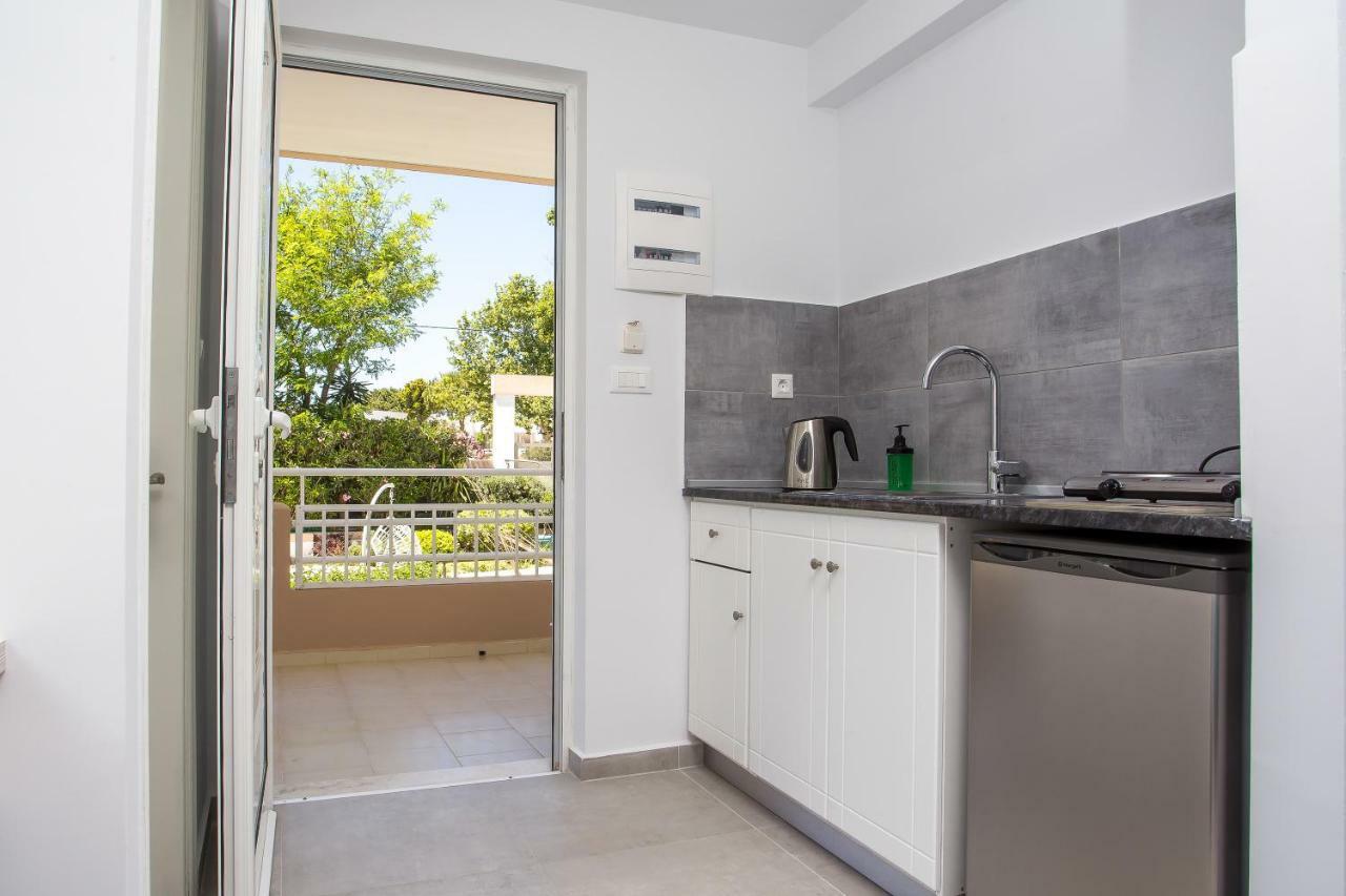 ファリラキCasa Stavrisアパートメント エクステリア 写真